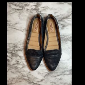 MeToo flats